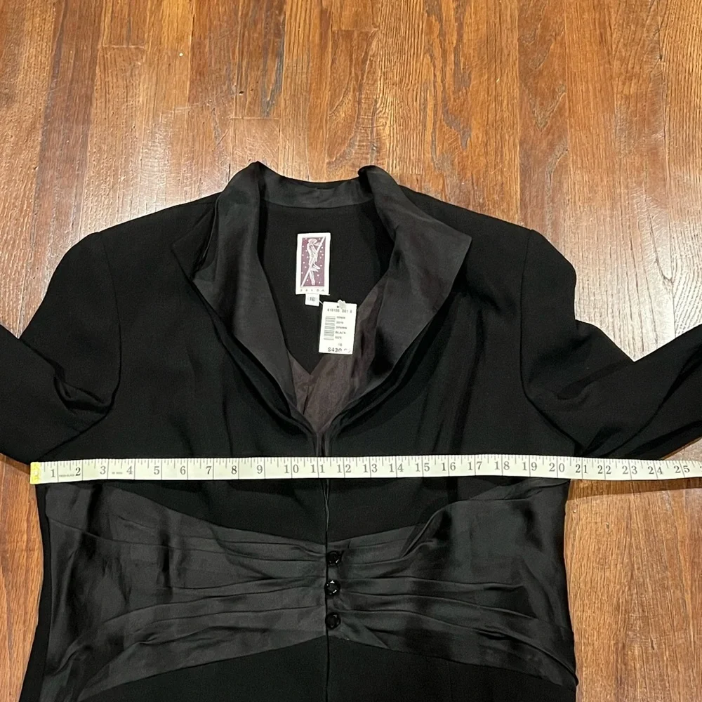 Zelda Women Black Blazer - Picture 8 of 9
